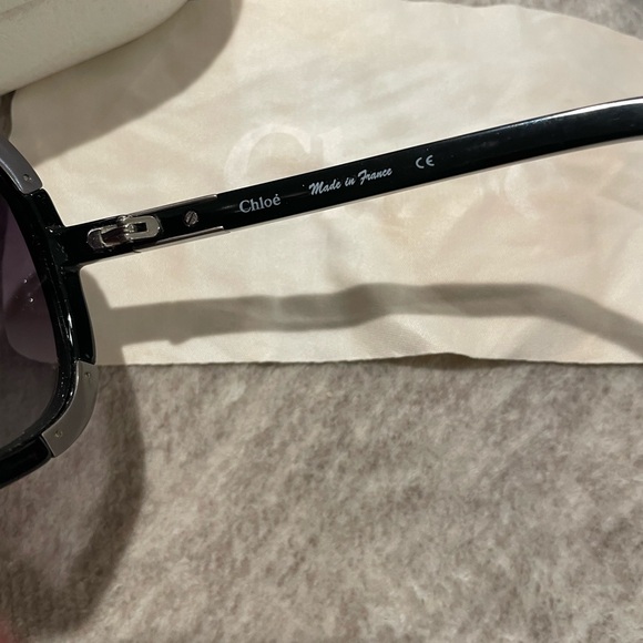 Chloe OverSized Gradient Sunglass - Picture 4 of 6